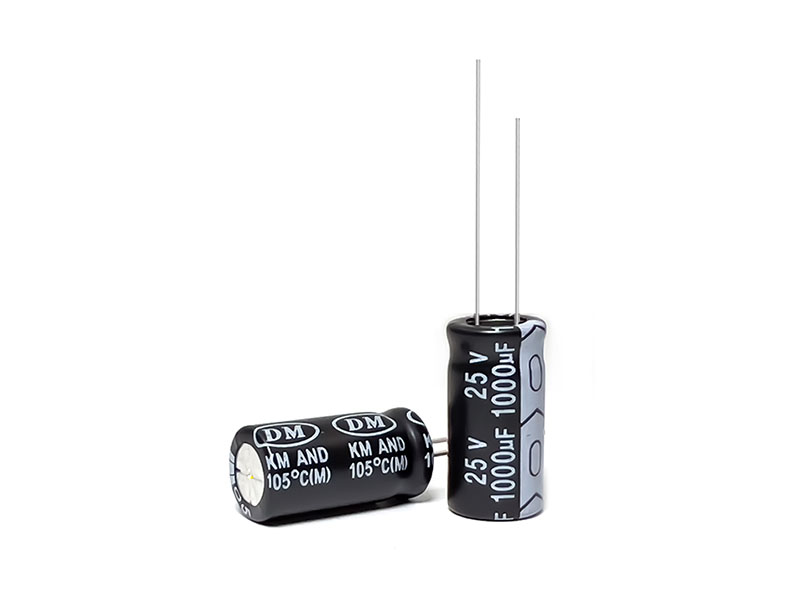 黑金剛香格里拉SMD電解使用壽命會受哪些因素影響？的圖片